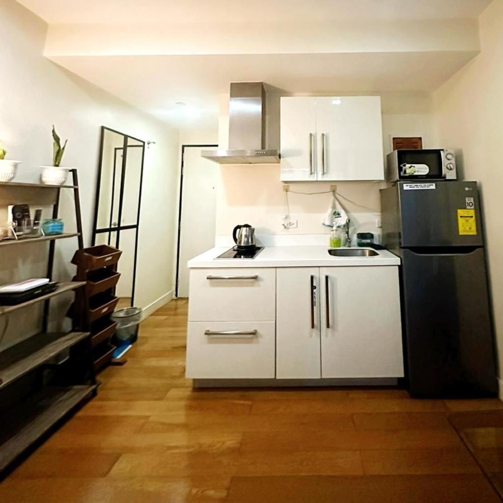 Acqua Private Residence Livingstone Tower Condo Unit With Free Wifi 마닐라 외부 사진